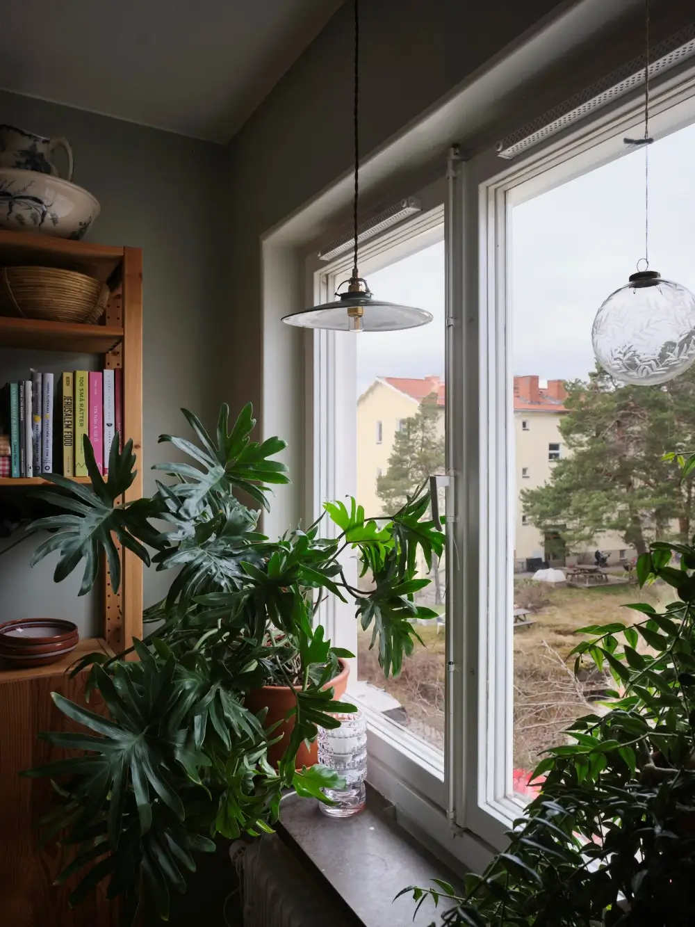 Green Tones, Plants, and Midcentury Design in a 1940s Apartment 16 1940-apartment-spacious-kitchen-nordroom