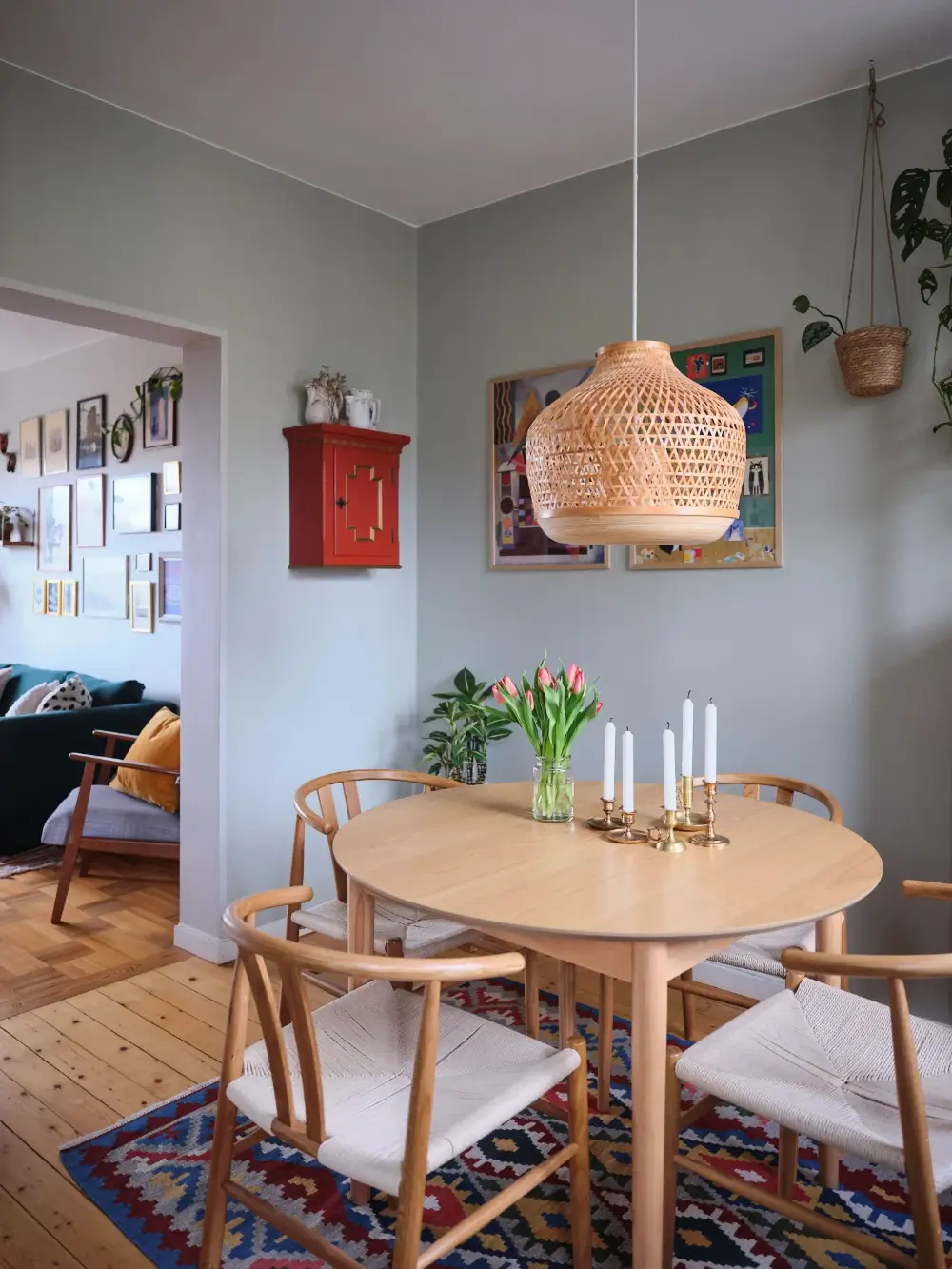 Green Tones, Plants, and Midcentury Design in a 1940s Apartment 15 1940-apartment-spacious-kitchen-nordroom