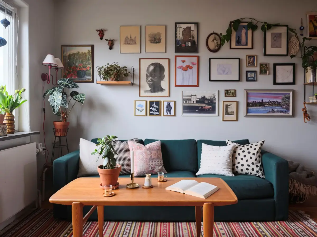 Green Tones, Plants, and Midcentury Design in a 1940s Apartment 2 1940-apartment-spacious-kitchen-nordroom