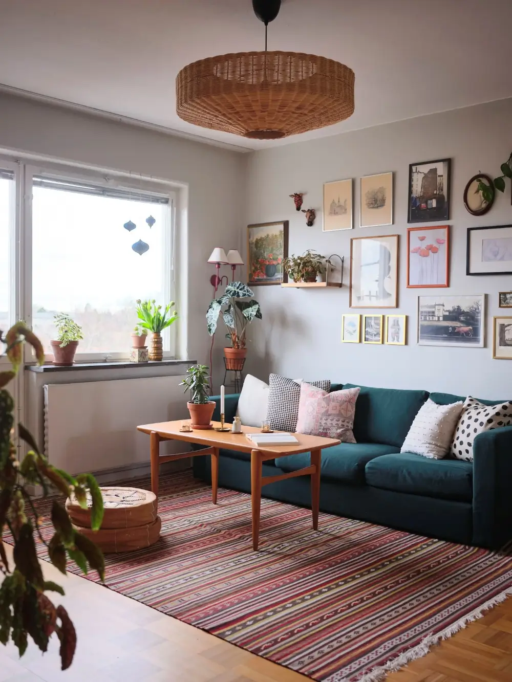 Green Tones, Plants, and Midcentury Design in a 1940s Apartment 4 1940-apartment-spacious-kitchen-nordroom