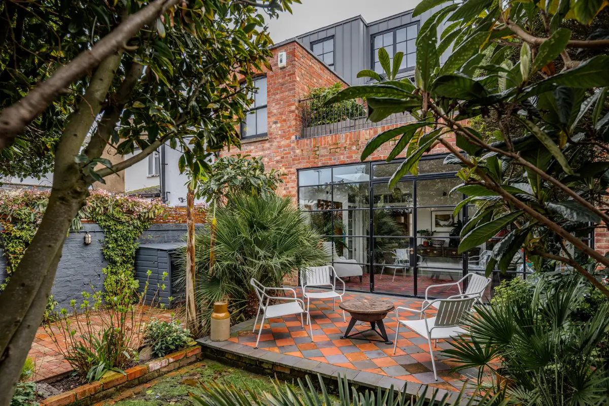 An 1830s Cheltenham Townhouse with a Crittall Glazed Extension 12 19th-century-english-house-crittall-glazed-extension