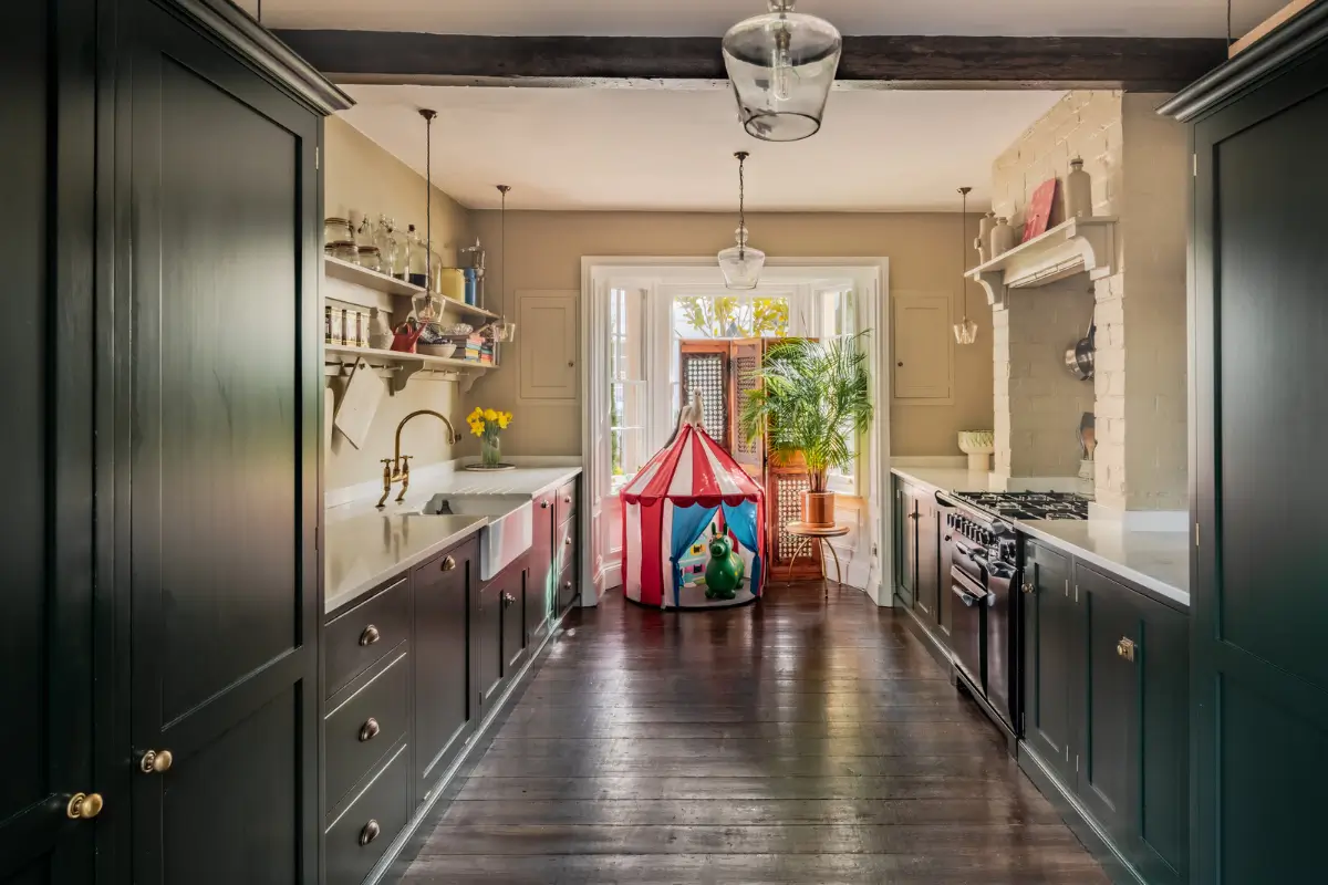 An 1830s Cheltenham Townhouse with a Crittall Glazed Extension 17 19th-century-english-house-crittall-glazed-extension
