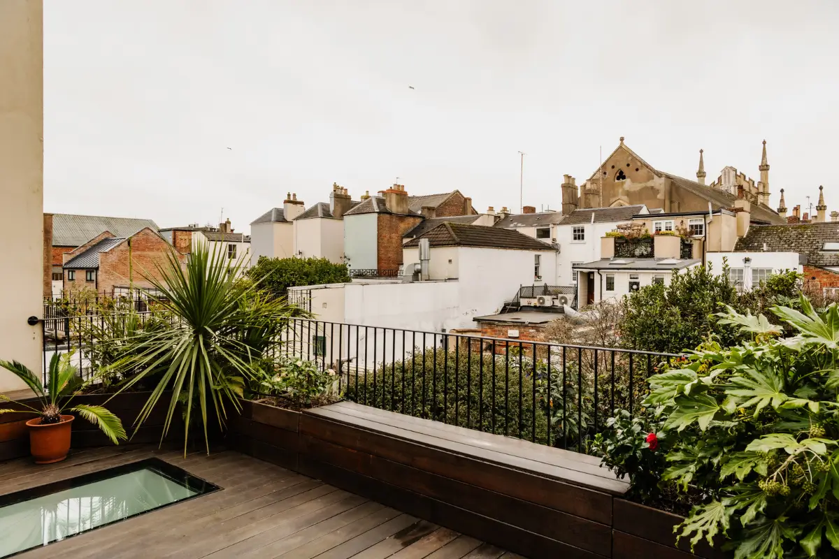 An 1830s Cheltenham Townhouse with a Crittall Glazed Extension 30 19th-century-english-house-crittall-glazed-extension