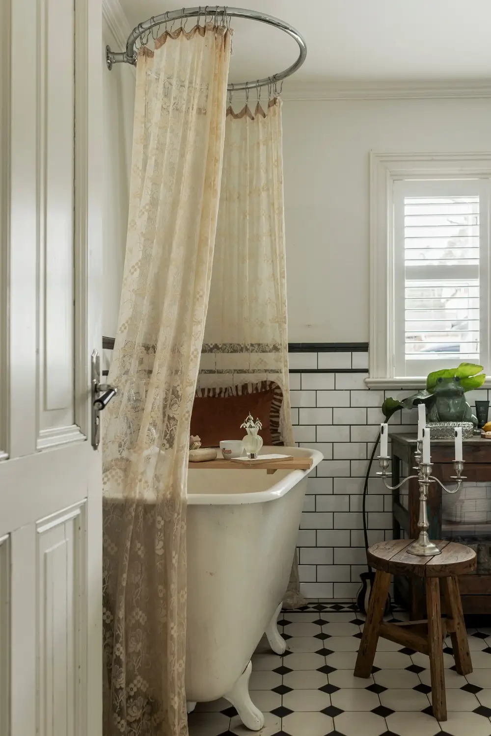 A Characteristic Swedish Family Home with a Tower Room 40 charming-swedish-family-home-tower-room-nordroom
