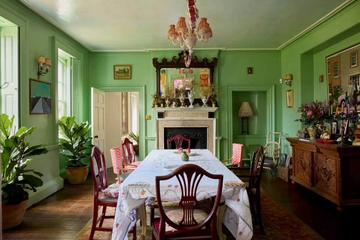Playful and Colorful Interiors in a Grand Georgian House in the English Countryside 9 colorful-eclectic-art-filled-manor-house-england