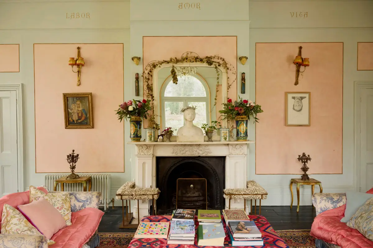 Playful and Colorful Interiors in a Grand Georgian House in the English Countryside 6 colorful-eclectic-art-filled-manor-house-england