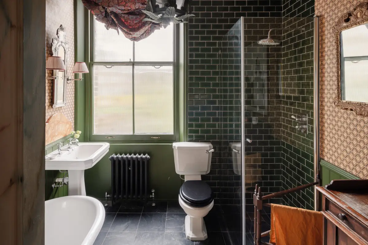 A Pink and Green Color Palette in the Eclectic London Apartment of Two Designers 12 colorful-eclectic-london-apartment-luke-edward-hall-duncan-campbell