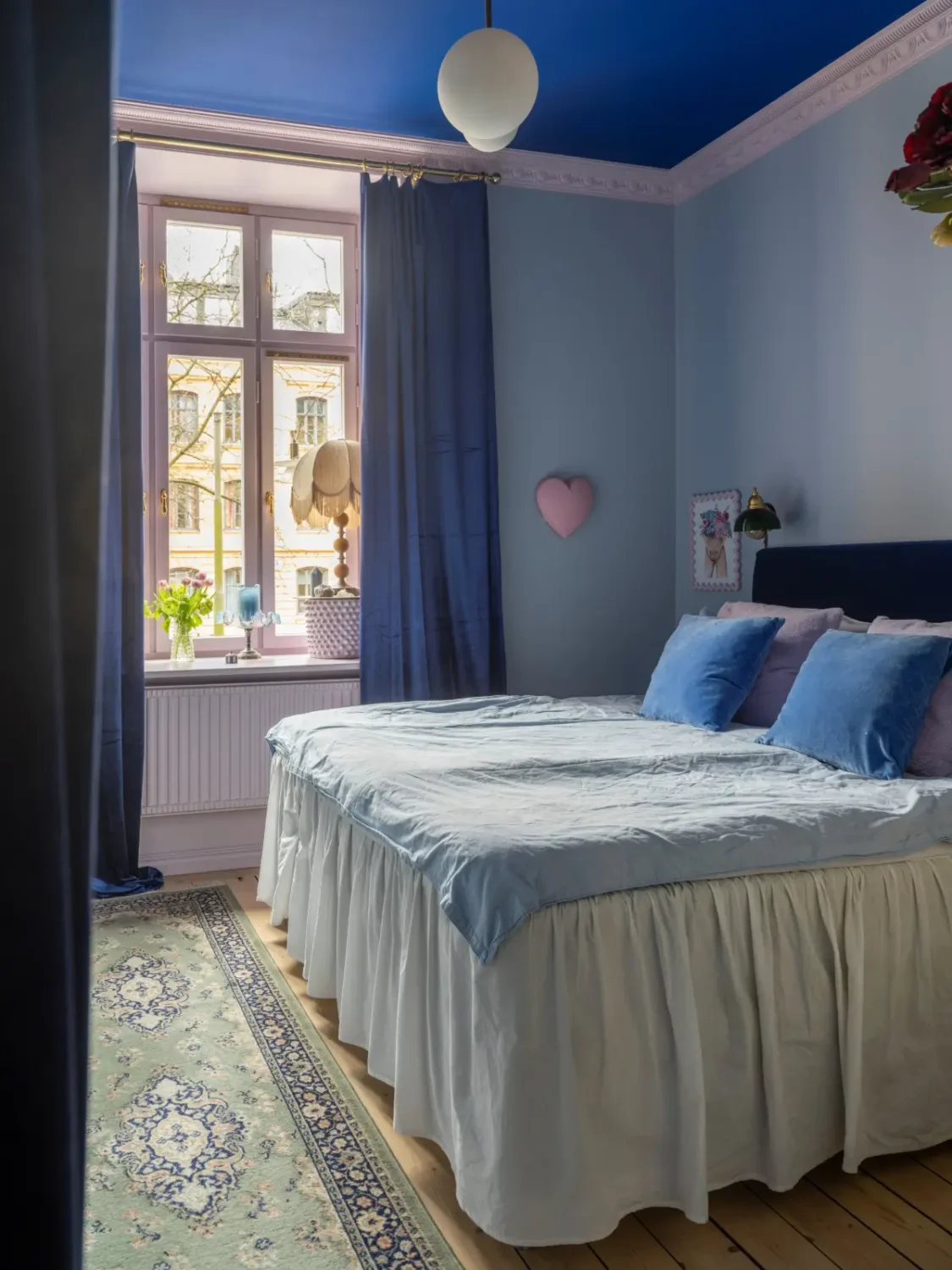 A Stockholm Apartment Color-Drenched in Green, Pink, and Blue Tones 26 cozy-colorful-turn-of-the-century-apartment-stockholm-nordroom