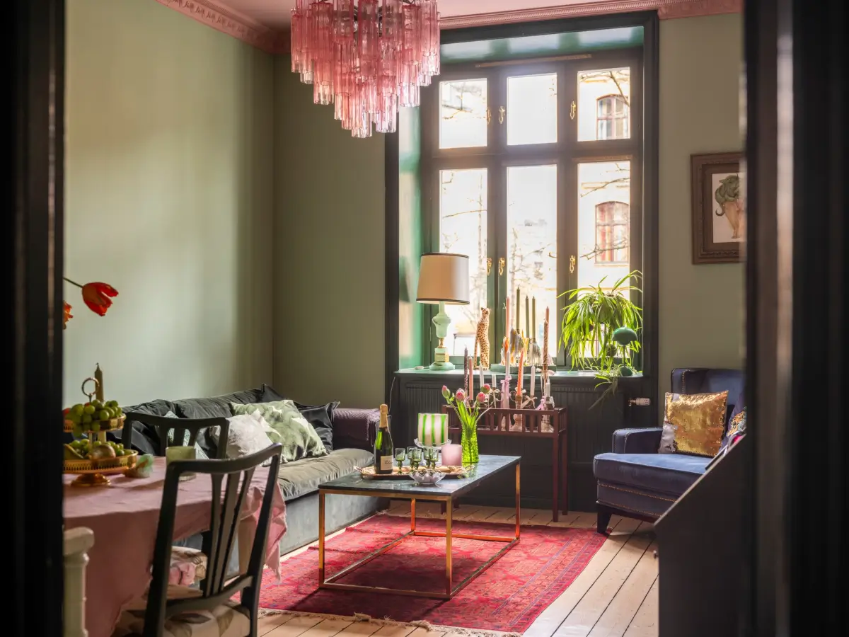 A Stockholm Apartment Color-Drenched in Green, Pink, and Blue Tones 16 cozy-colorful-turn-of-the-century-apartment-stockholm-nordroom