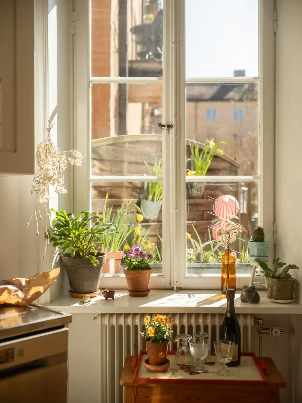 An Eclectic Family Apartment with a Private Patio Terrace 16 cozy-personal-1920s-family-apartment-stockholm-nordroom