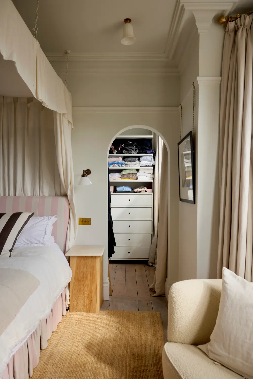 Floral Textiles, Period Details, and a Garden Oasis in a London Family Home 17 edwardian-london-townhouse-garden-oasis-buchanan-studio