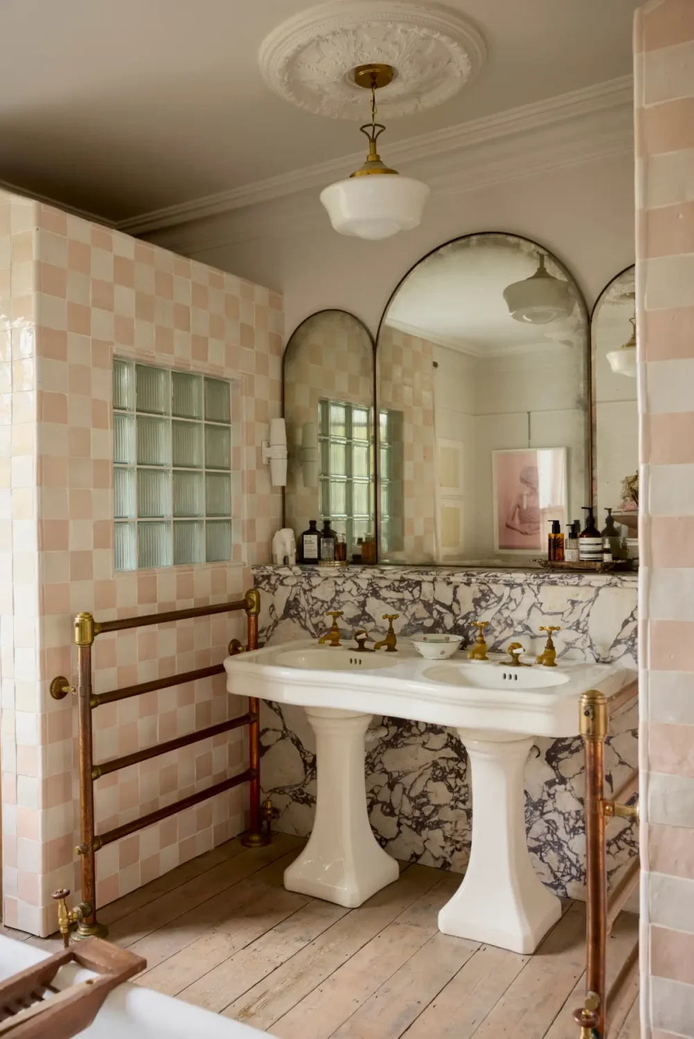 Floral Textiles, Period Details, and a Garden Oasis in a London Family Home 20 edwardian-london-townhouse-garden-oasis-buchanan-studio