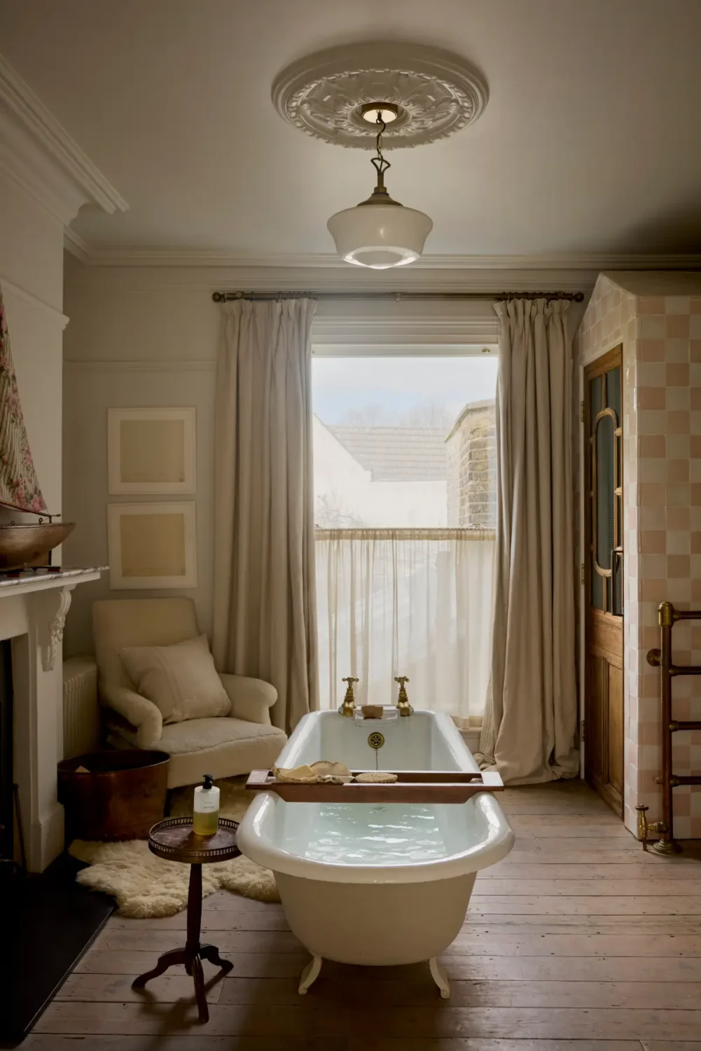 Floral Textiles, Period Details, and a Garden Oasis in a London Family Home 19 edwardian-london-townhouse-garden-oasis-buchanan-studio