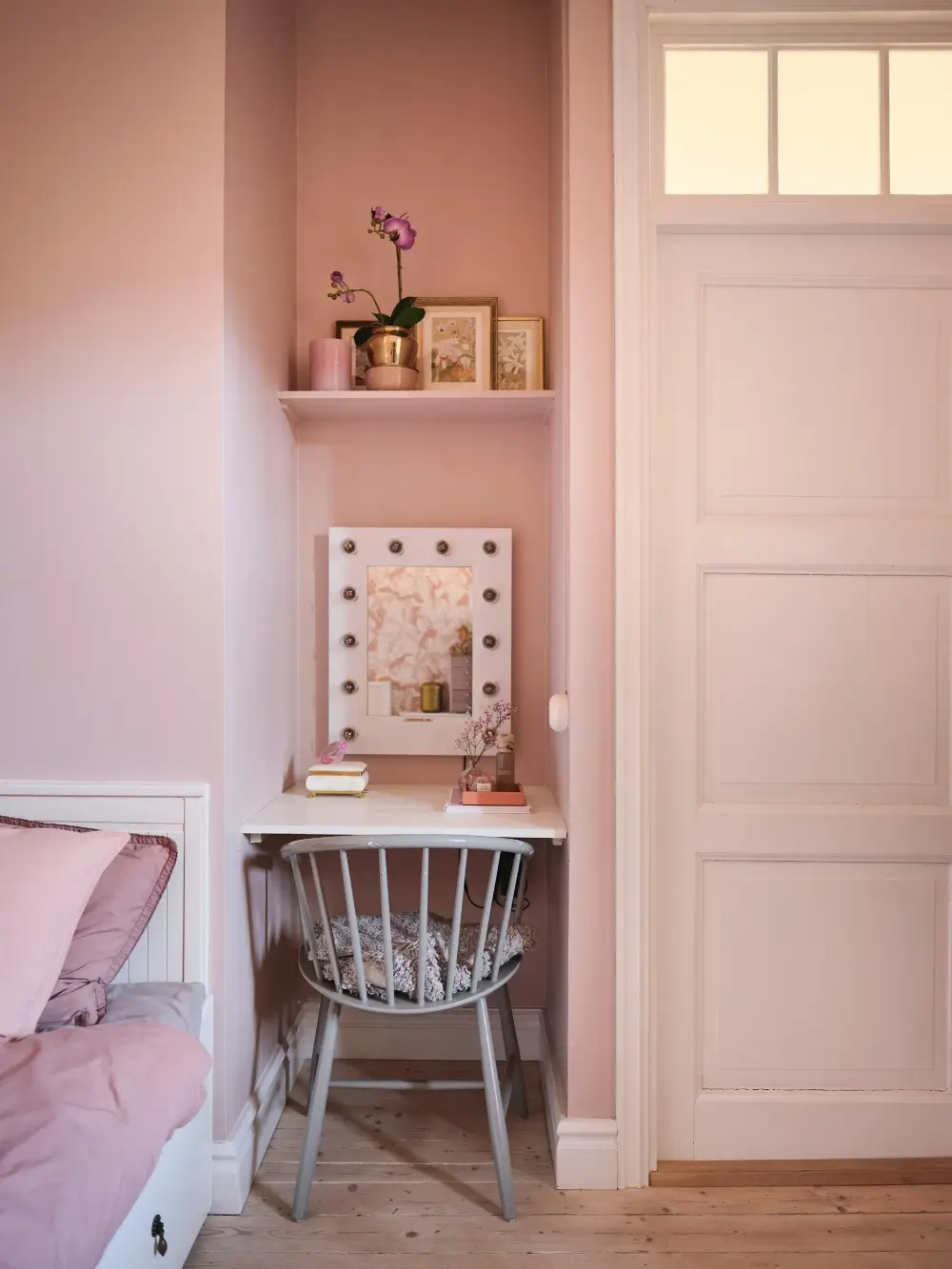 A Light Color Palette and Large Windows for a Bright Early 20th-Century Apartment 21 elegant-family-apartment-stockholm-nordroom