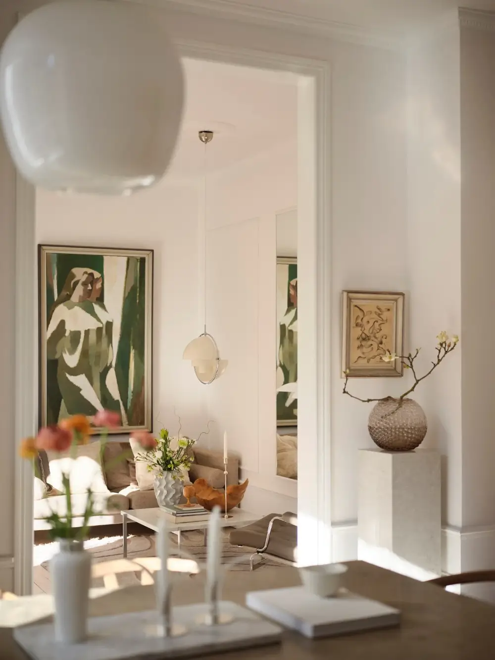 A Light Color Palette and Large Windows for a Bright Early 20th-Century Apartment 8 elegant-family-apartment-stockholm-nordroom