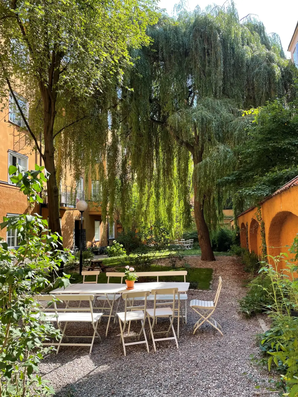 A Light Color Palette and Large Windows for a Bright Early 20th-Century Apartment 30 elegant-family-apartment-stockholm-nordroom