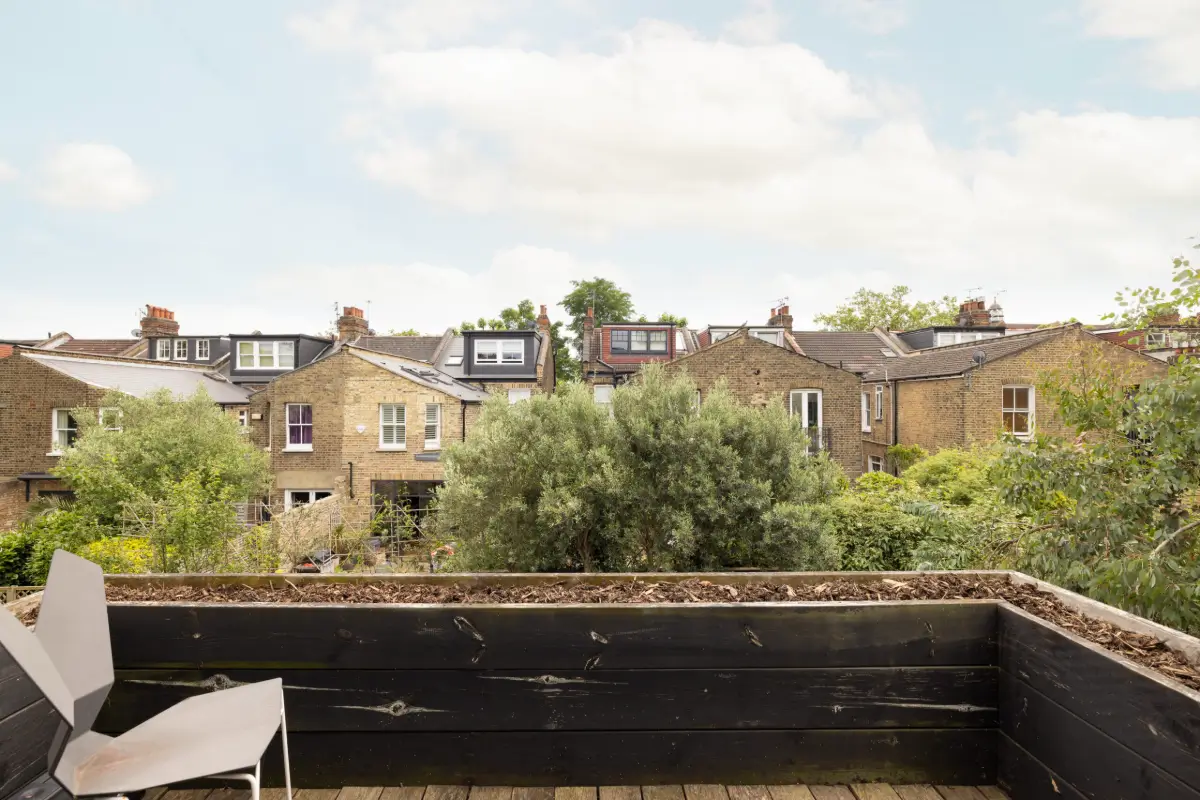 A Victorian House with a Grand Contemporary Extended Living Space 15 extended-victorian-family-home-queens-park