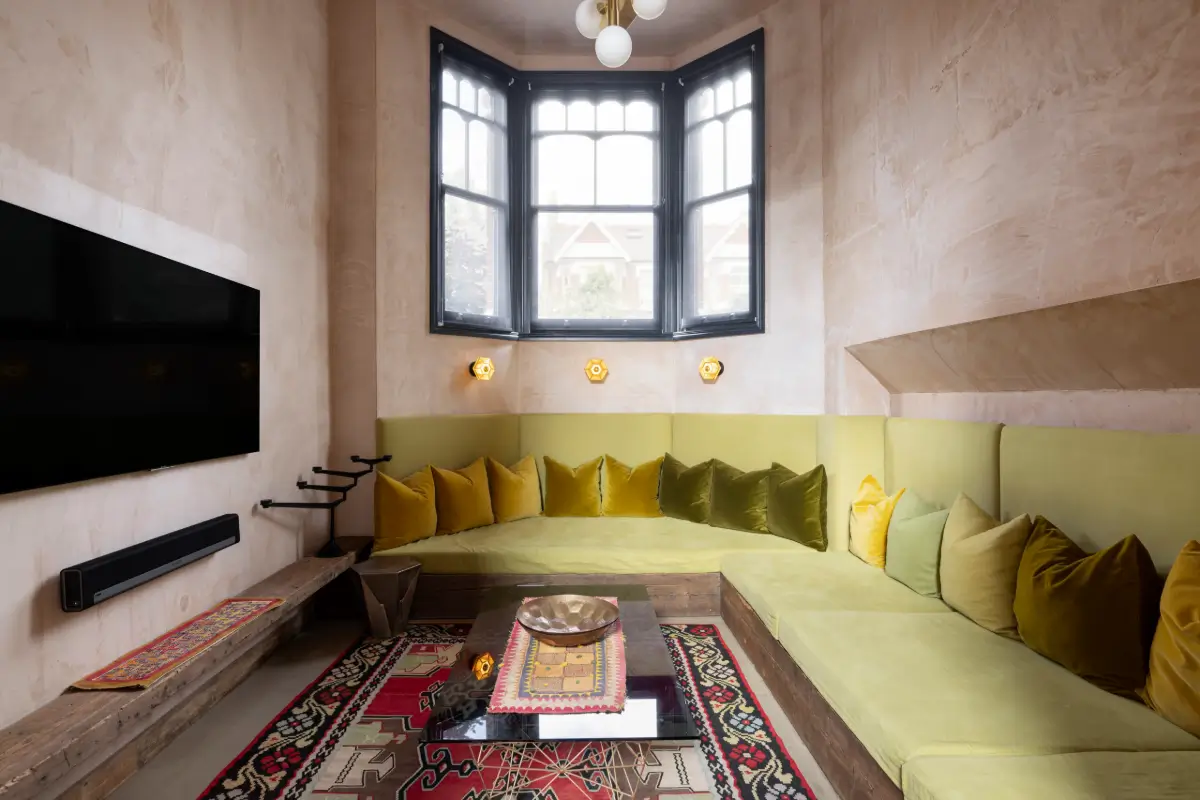 A Victorian House with a Grand Contemporary Extended Living Space 12 extended-victorian-family-home-queens-park