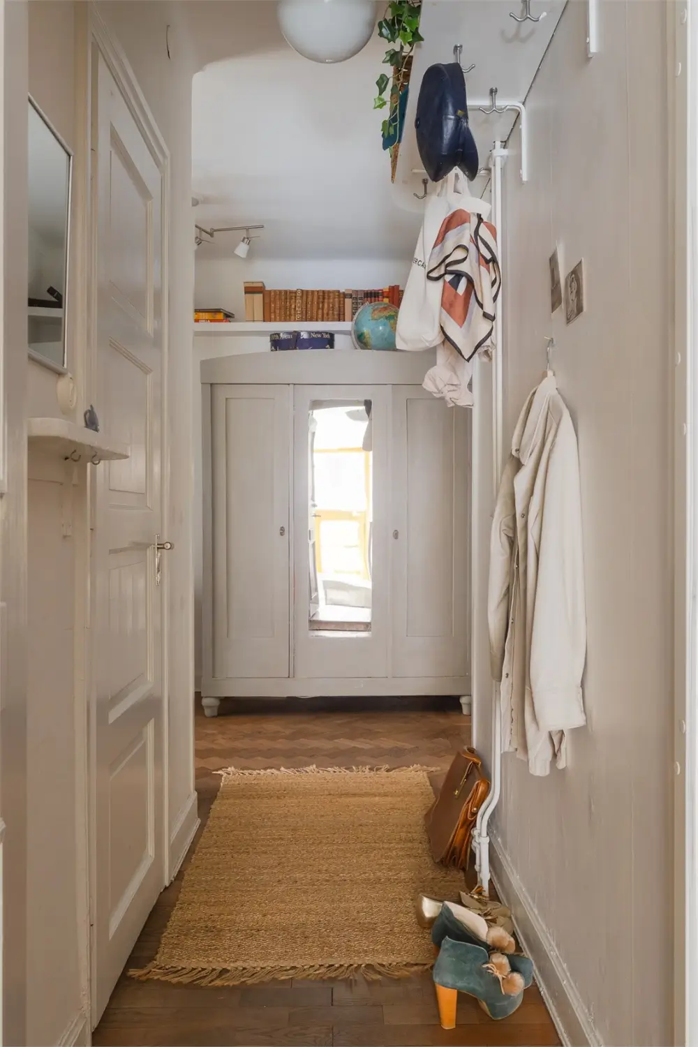 Floral Wallpaper in a Ground Floor 1930s Apartment in Stockholm 31 floral-wallpaper-ground-floor-stockholm-apartment-nordroom