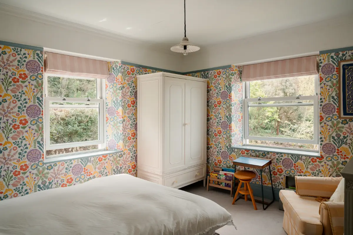 A Spacious 1830s Family Home With Sea Views in Somerset 17 georgian-seaside-home-portishead-somerset