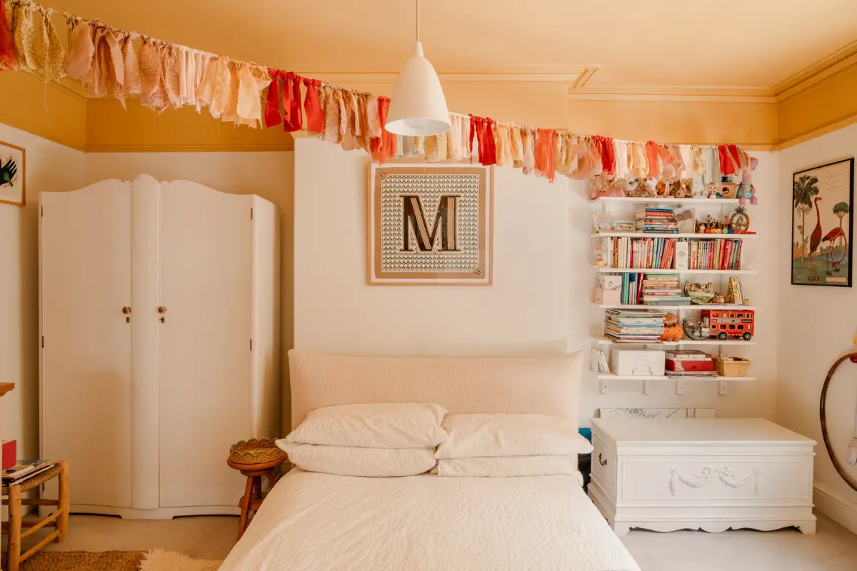 A Spacious 1830s Family Home With Sea Views in Somerset 20 georgian-seaside-home-portishead-somerset