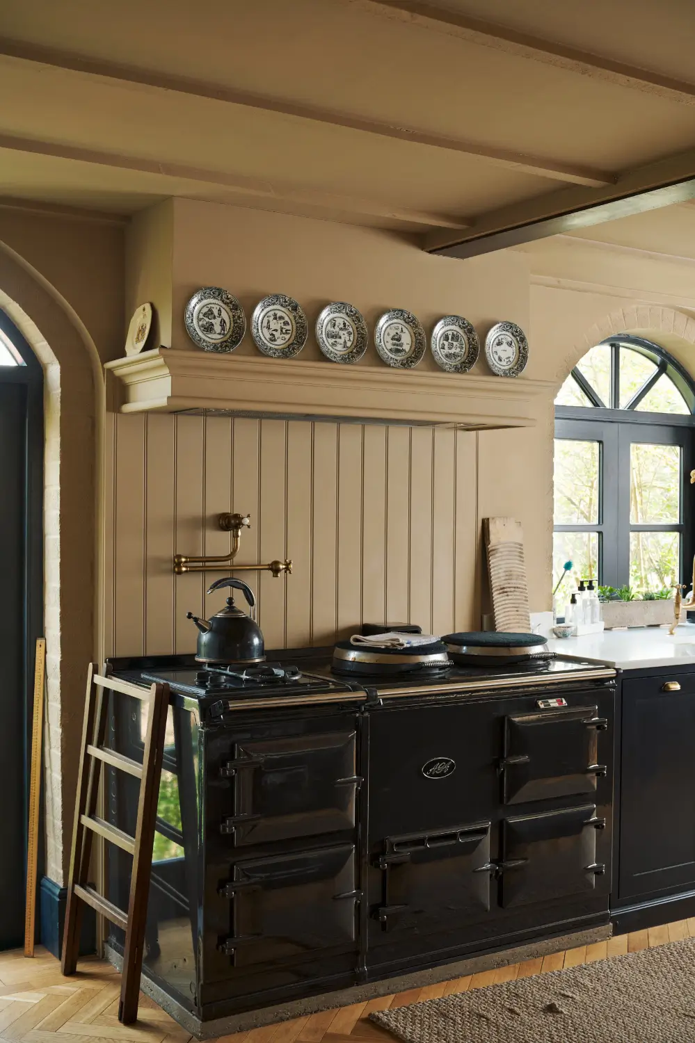 A Grand deVOL Shaker Kitchen in a Late 19th-Century Home - The Nordroom