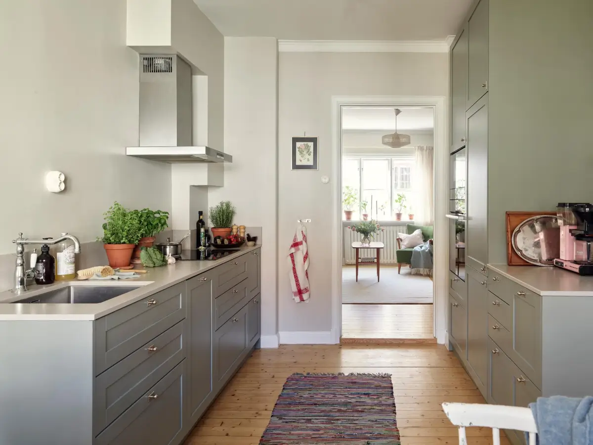 A Charming 1920s Apartment in Gothenburg 18 historic-character-light-scandinavian-apartment-nordroom