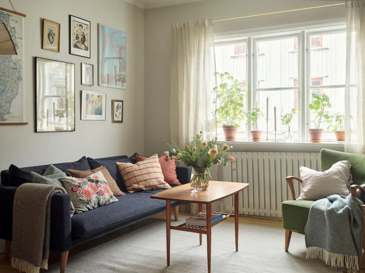 A Charming 1920s Apartment in Gothenburg 5 historic-character-light-scandinavian-apartment-nordroom