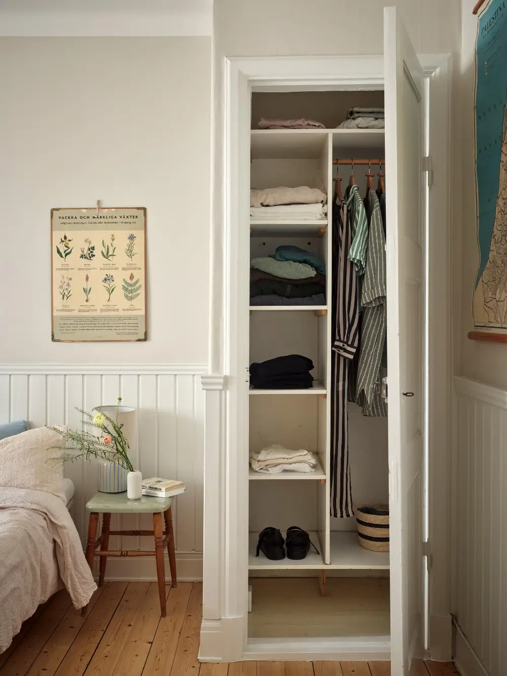 A Charming 1920s Apartment in Gothenburg 26 historic-character-light-scandinavian-apartment-nordroom