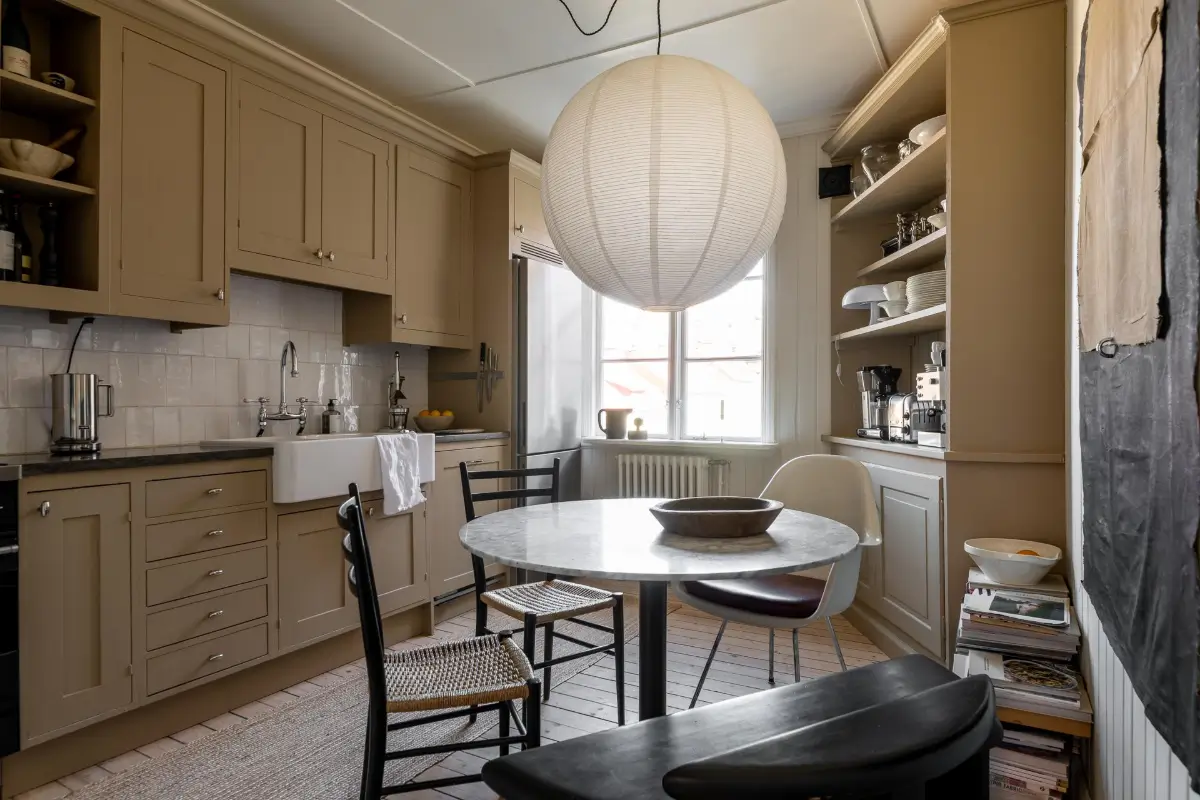 A Serene Palette and a Lovely Custom-Built Kitchen in a Gothenburg Apartment 1 natural-materials-serene-colors-gothenburg-apartment-nordroom