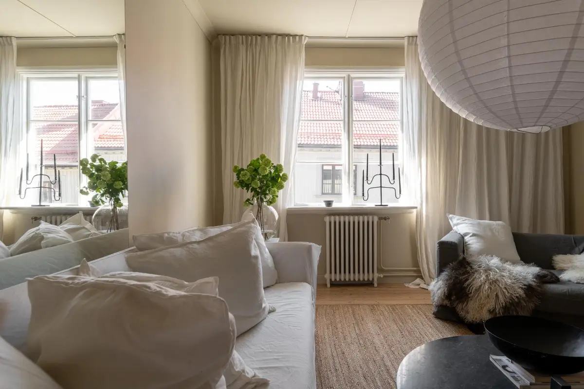 A Serene Palette and a Lovely Custom-Built Kitchen in a Gothenburg Apartment 11 natural-materials-serene-colors-gothenburg-apartment-nordroom