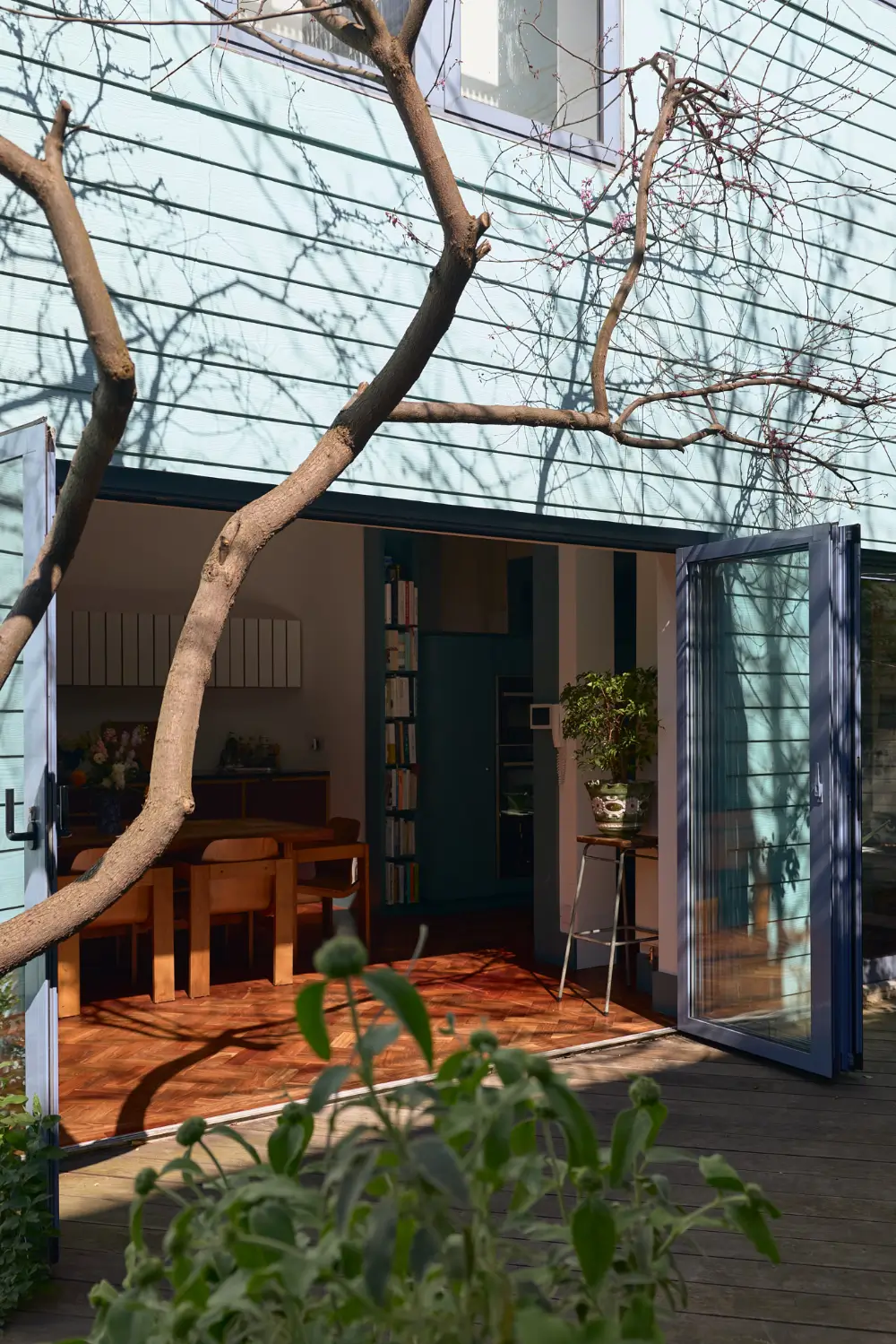 An Abundance of Color in a Unique and Playful London House 4 playful-colorful-architect-designed-blue-house-london