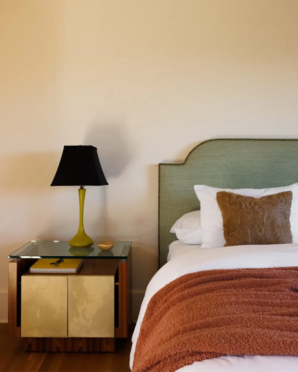 Warm, Layered Interiors in a 1920s Los Feliz Mediterranean-Style Villa 13 renovated-1920s-los-feliz-spanish-style-house