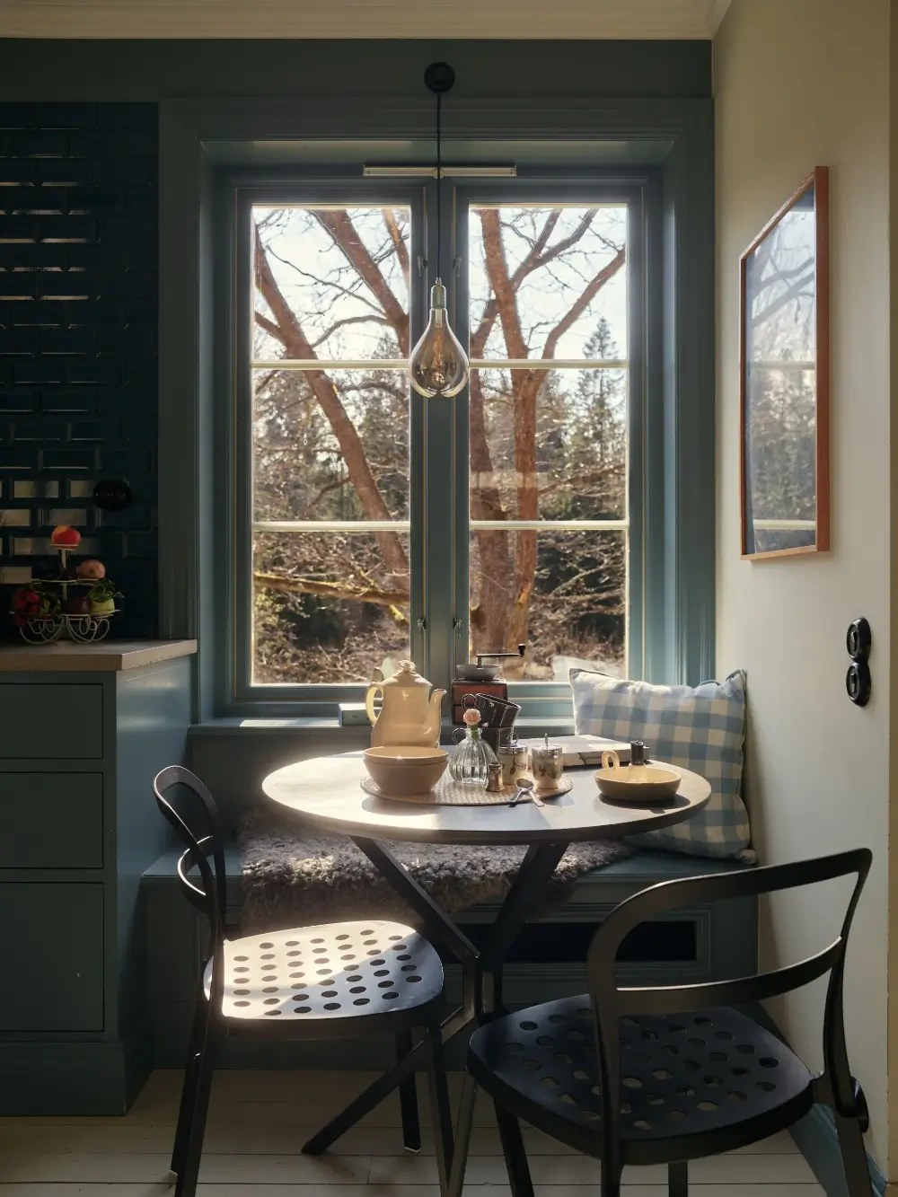 A Restored 1920s Swedish Home Set in an Idyllic Location South of Stockholm 8 renovated-1920s-swedish-house-surrounded-by-nature