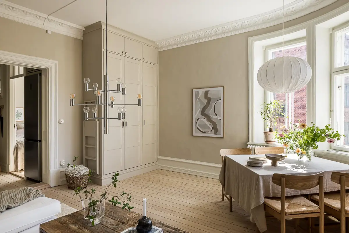 A Green Kitchen, Period Elements, and Jotun Colors in a Small Corner Apartment 4 renovated-late-19th-century-corner-apartment-gothenburg-nordroom
