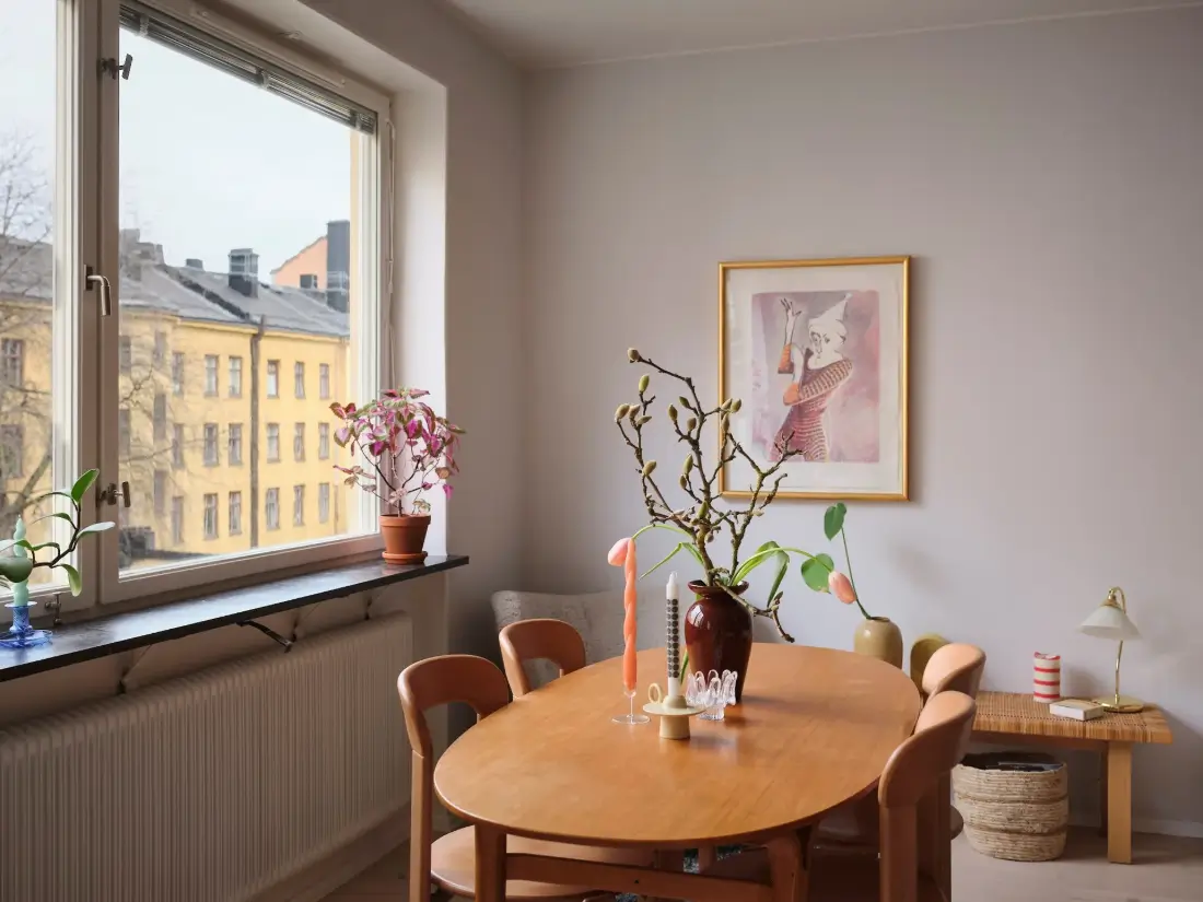 A Light 1940s Apartment with a Blue and Pink Kitchen 6 stockholm-apartment-pink-blue-kitchen-nordroom