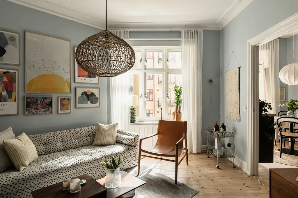 Soft Blue walls and a Spacious Kitchen in a Swedish Studio Apartment 2 turn-of-the-century-studio-apartment-spacious-kitchen-nordroom