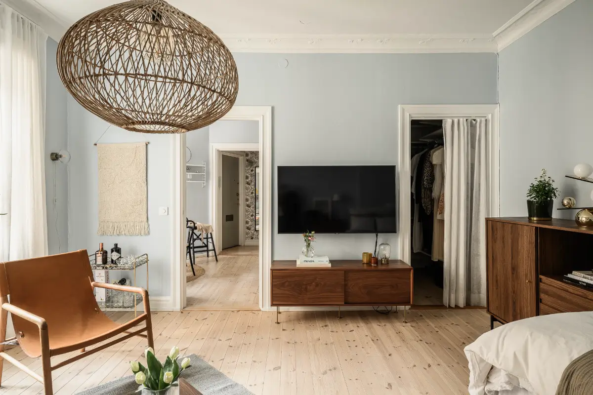Soft Blue walls and a Spacious Kitchen in a Swedish Studio Apartment 8 turn-of-the-century-studio-apartment-spacious-kitchen-nordroom