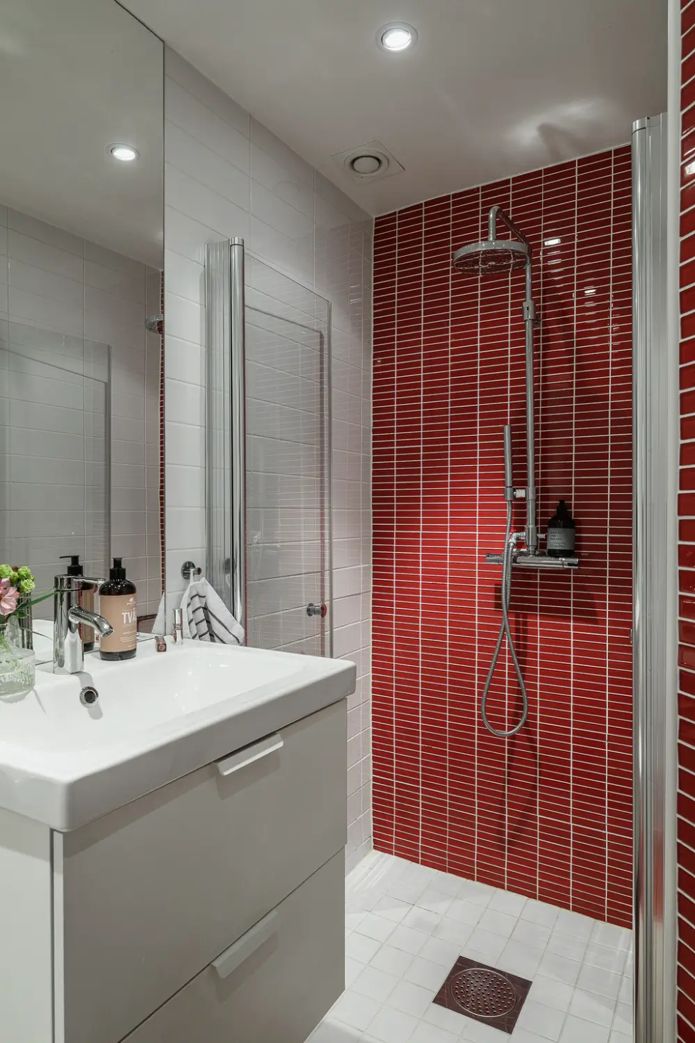 Soft Blue walls and a Spacious Kitchen in a Swedish Studio Apartment 23 turn-of-the-century-studio-apartment-spacious-kitchen-nordroom