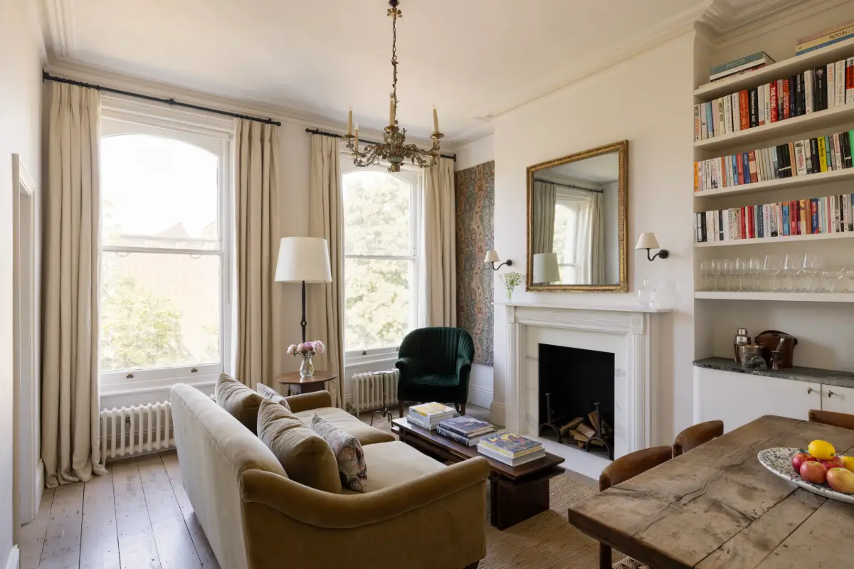 An Elegant and Serene Two-Bedroom Apartment in Notting Hill 2 two-bedroom-apartment-london