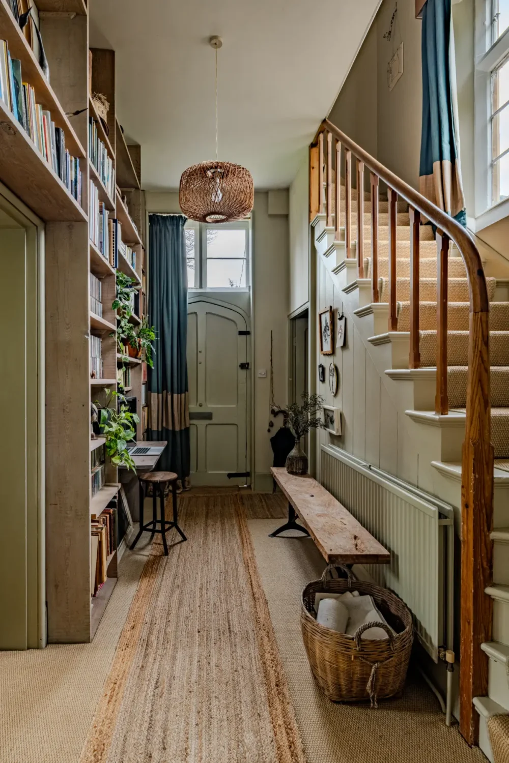 Natural Materials and Cozy Spaces in a 19th-Century Tudor-Gothic Country House 7 19th-century-english-country-house-tudor-gothic-style