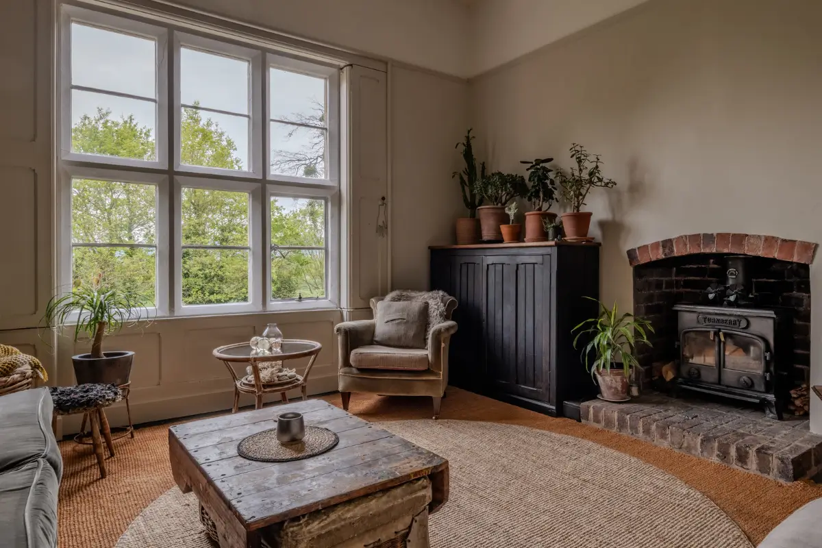 Natural Materials and Cozy Spaces in a 19th-Century Tudor-Gothic Country House 3 19th-century-english-country-house-tudor-gothic-style
