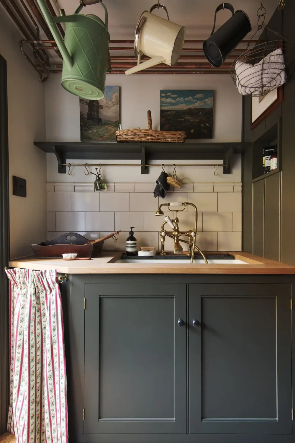 deVOL Cabinetry in a Layered and Characterful Victorian Home 20 classic-english-kitchen-devol-nordroom
