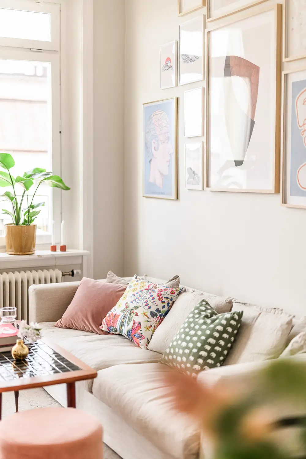 Natural Light and Classic Elements in a One-Bedroom Swedish Apartment 4 bright-1890s-scandinavian-apartment-nordroom