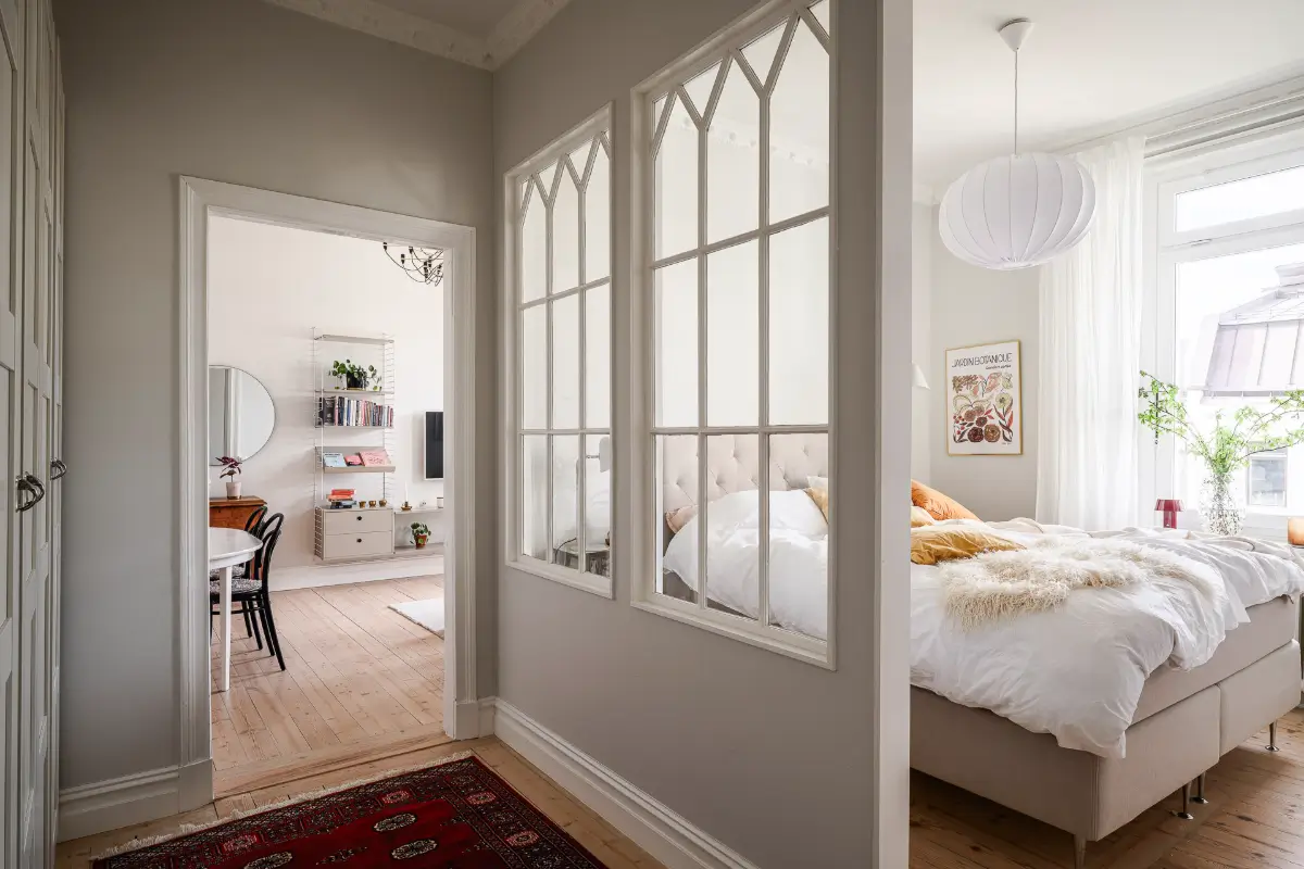 Natural Light and Classic Elements in a One-Bedroom Swedish Apartment 24 bright-1890s-scandinavian-apartment-nordroom