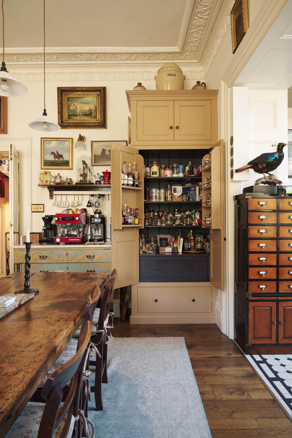 deVOL Cabinetry in a Layered and Characterful Victorian Home 15 classic-english-kitchen-devol-nordroom
