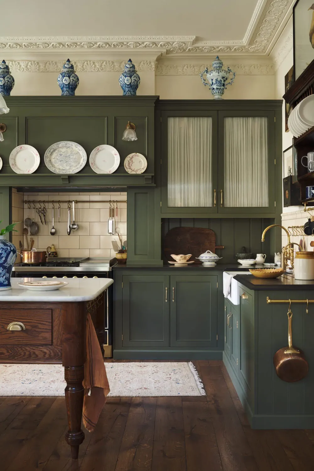 deVOL Cabinetry in a Layered and Characterful Victorian Home 10 classic-english-kitchen-devol-nordroom