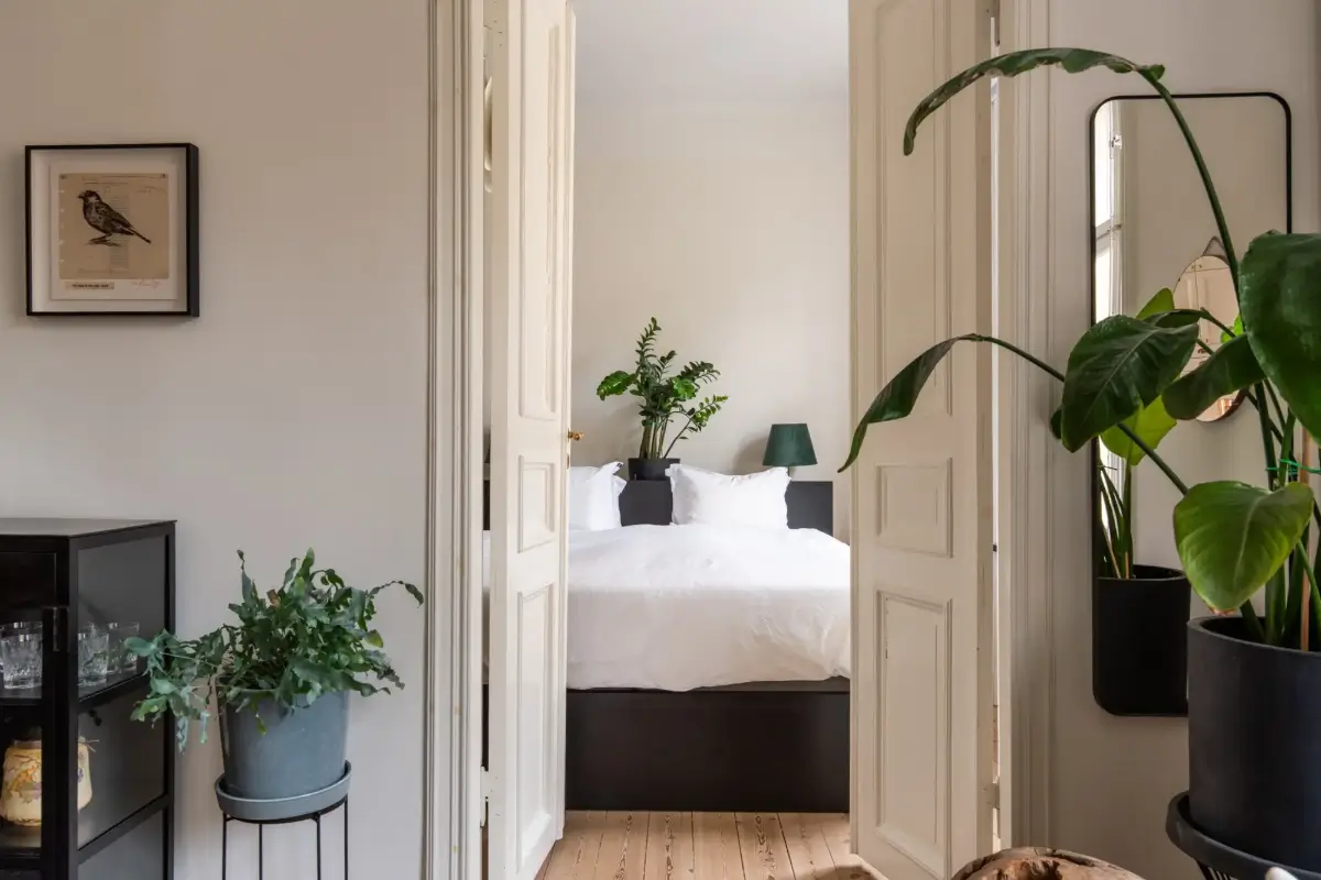 A Social Living Space and an Exposed Brick Wall in a Stockholm Apartment 16 classic-turn-of-the-century-stockholm-apartment-nordroom