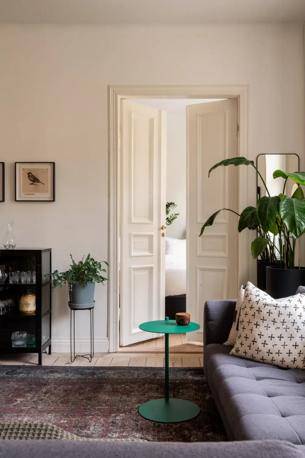A Social Living Space and an Exposed Brick Wall in a Stockholm Apartment 15 classic-turn-of-the-century-stockholm-apartment-nordroom