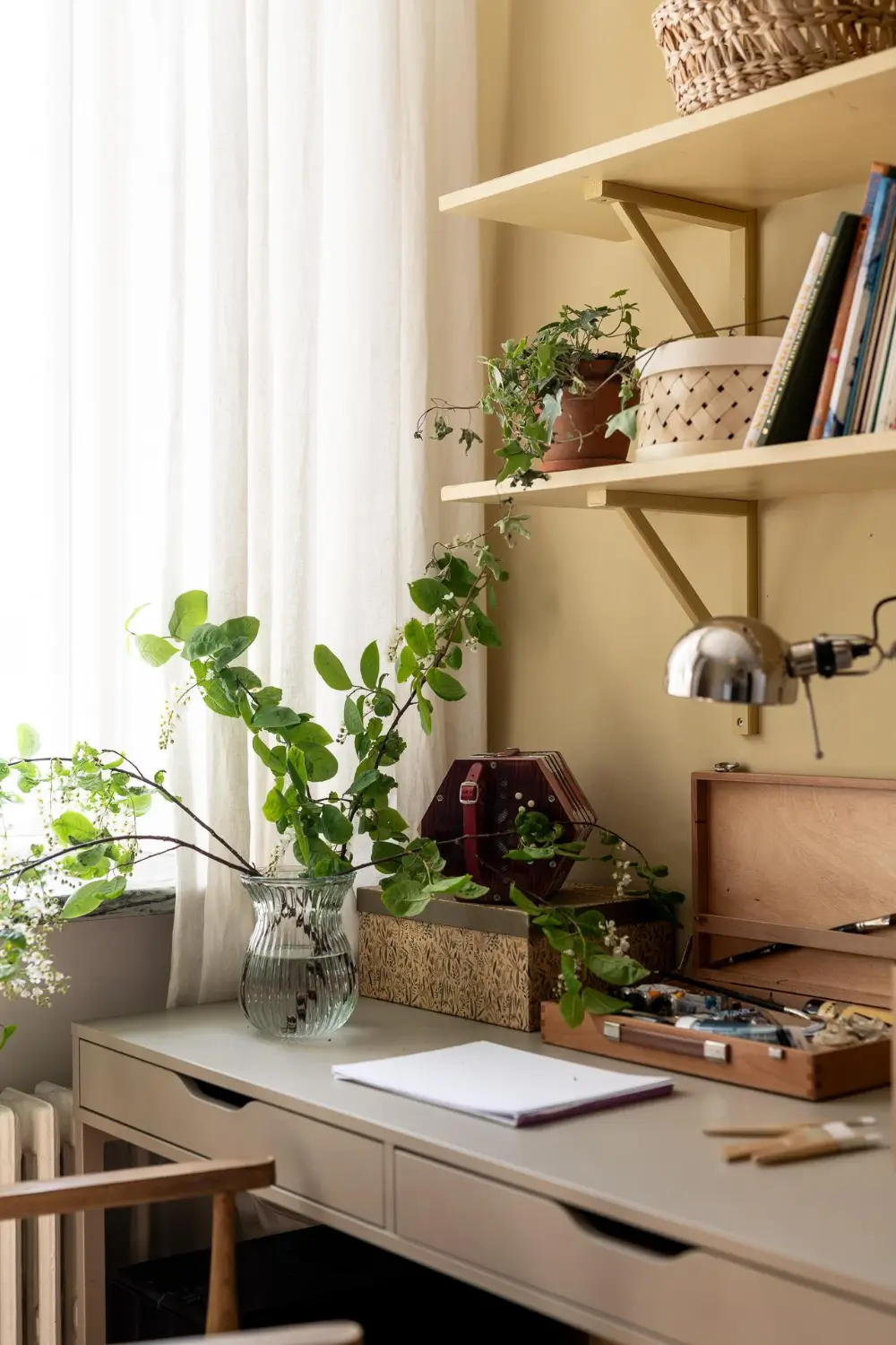 Striped Wallpaper and 1930s Character in a Swedish Apartment 12 cozy-ground-floor-apartment-striped-wallpaper-nordroom